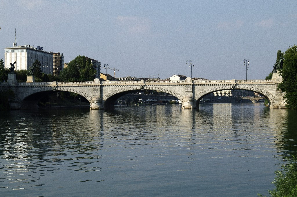 L'arte del ponte @ Ponte Umberto I