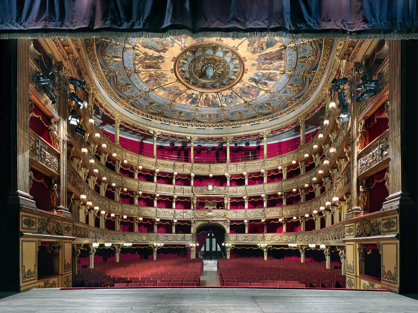 Il Teatro Carignano @ Piazza Carignano