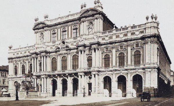 Una "nuova" facciata per il Parlamento italiano @ Palazzo Carignano / Museo del Risorgimento