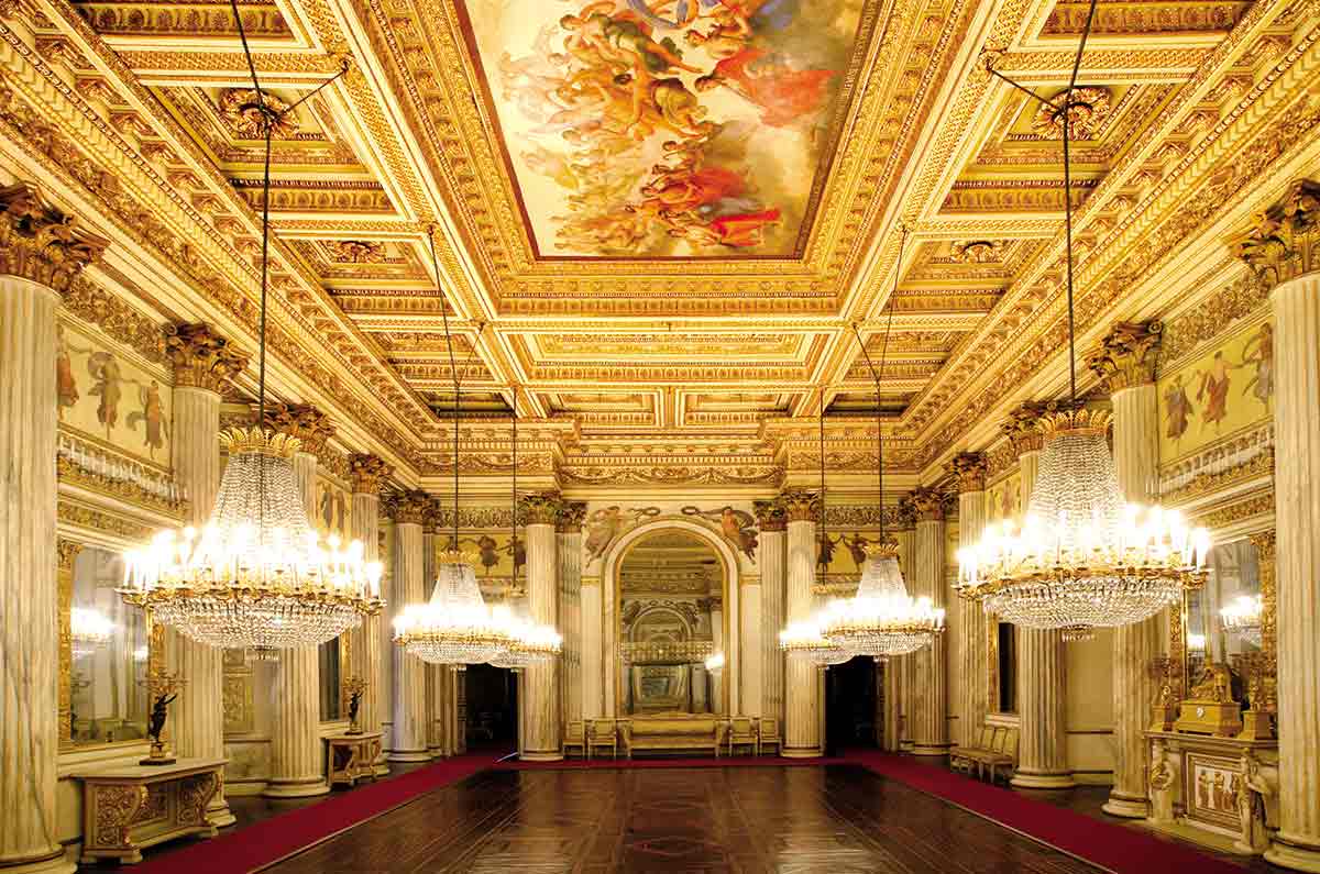 Amazing interior @ Palazzo Reale