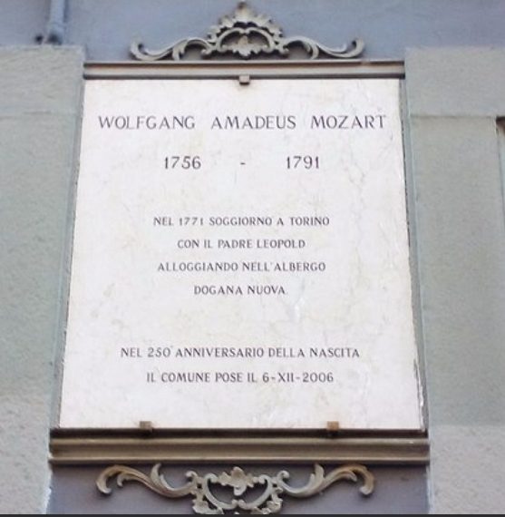 L'hotel di Mozart, Napoleone e Verdi @ Via Milano