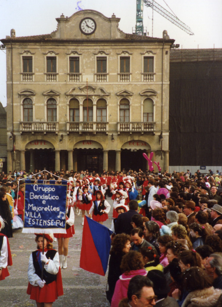 Carnevale, 1986 @ Piazza Maggiore