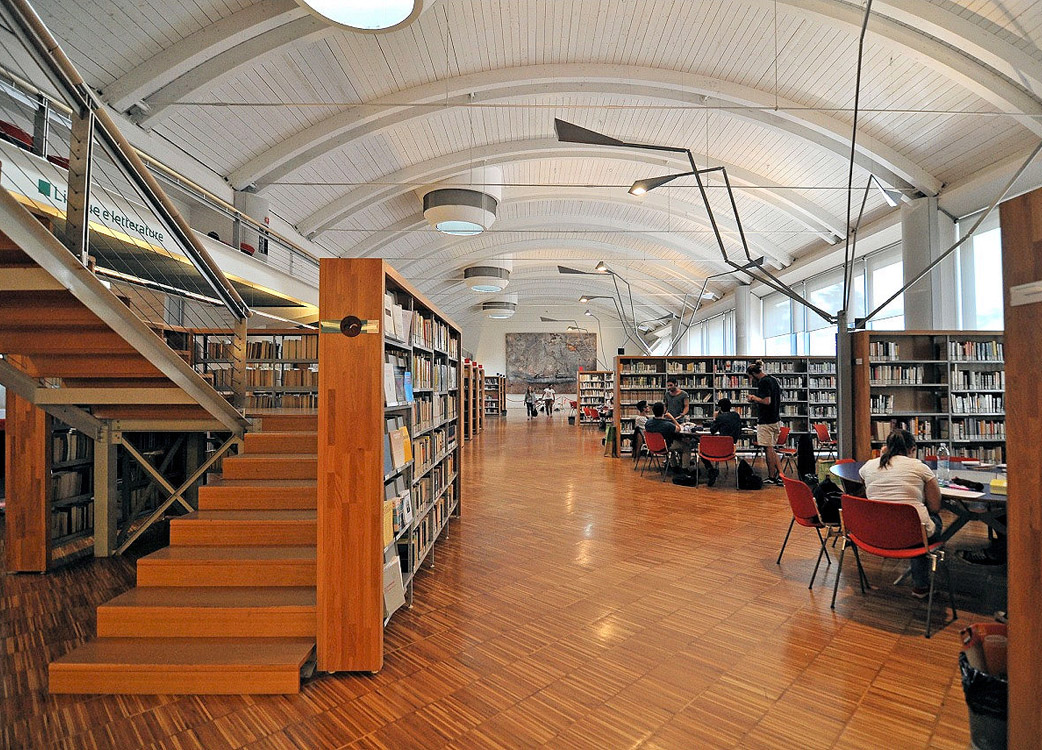 La navata @ Biblioteca San Giorgio