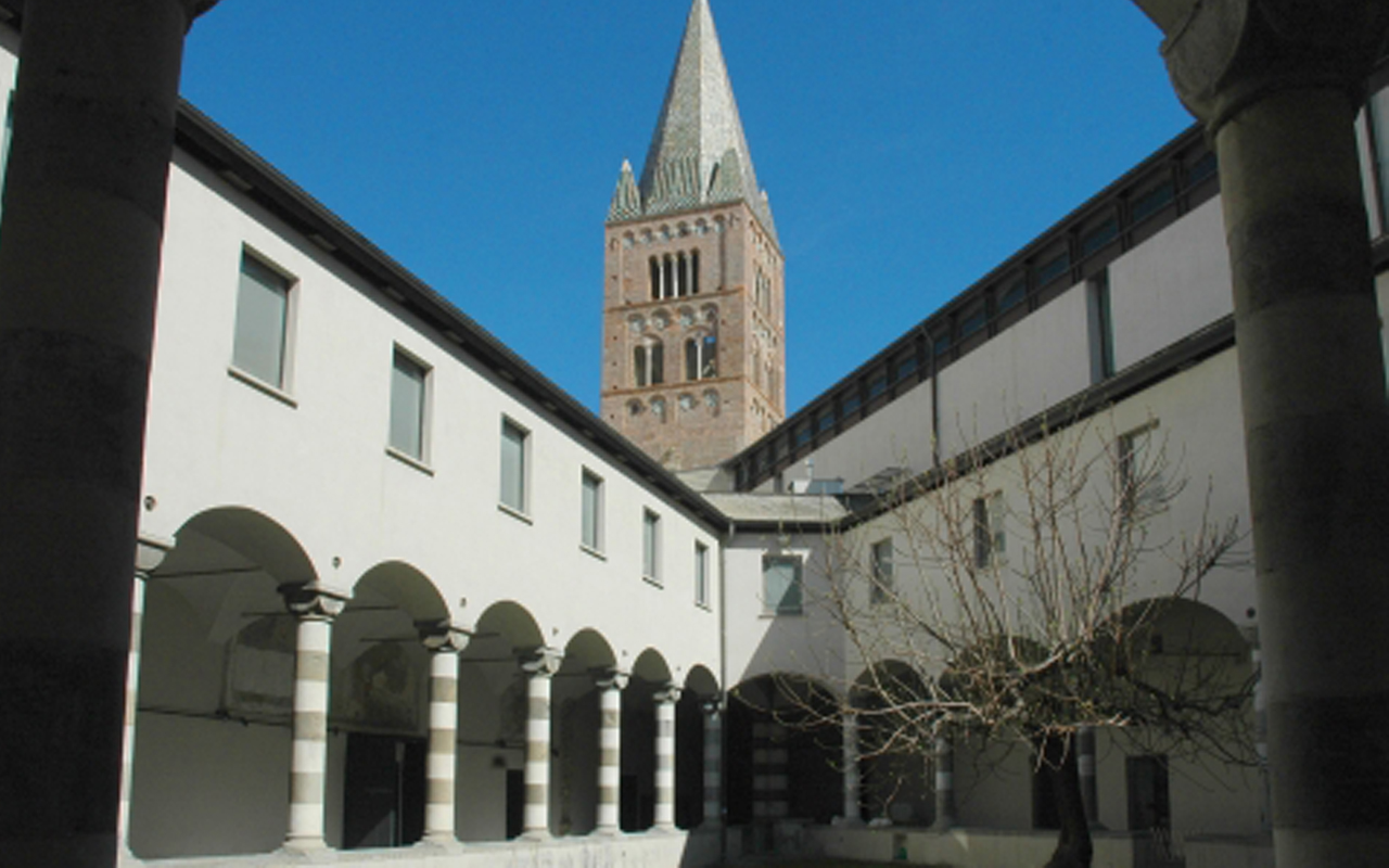 Il chiostro triangolare @ Museo di Sant'Agostino