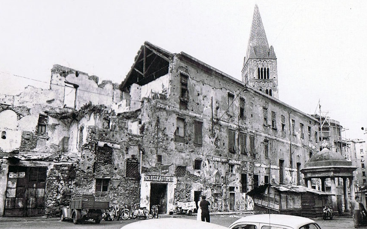 I bombardamenti e le ristrutturazioni @ Museo di Sant'Agostino