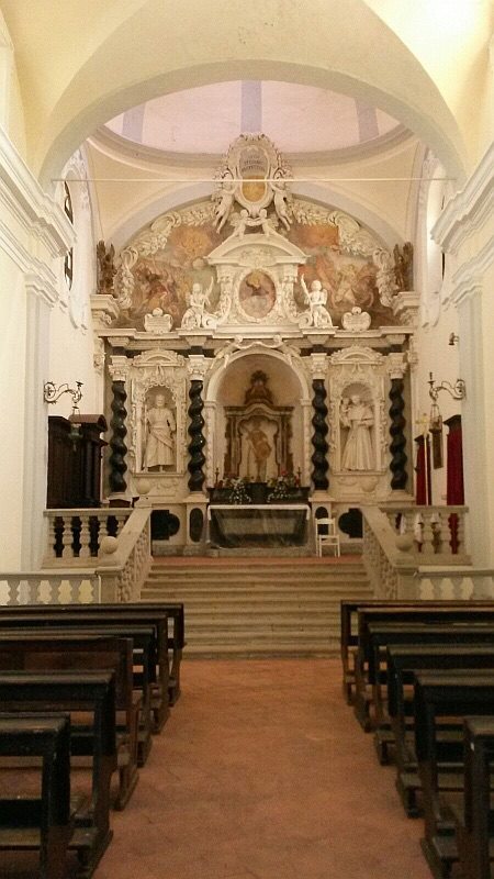 Gli interni @ Chiesa di Santo Stefano Extra Muros
