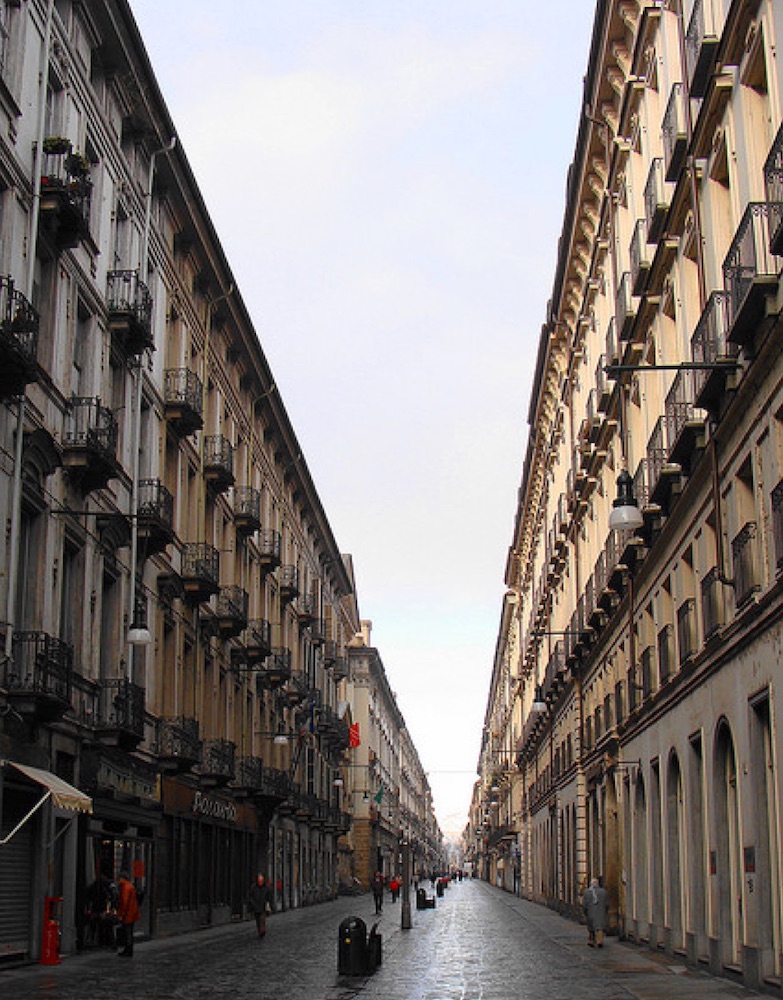 Various-standard façades @ Via Garibaldi