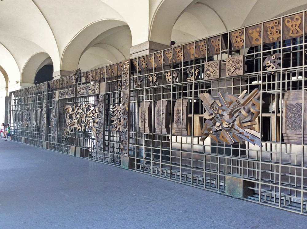 Odissea musicale: una scultura cancello @ Residenze Sabaude - Teatro Regio