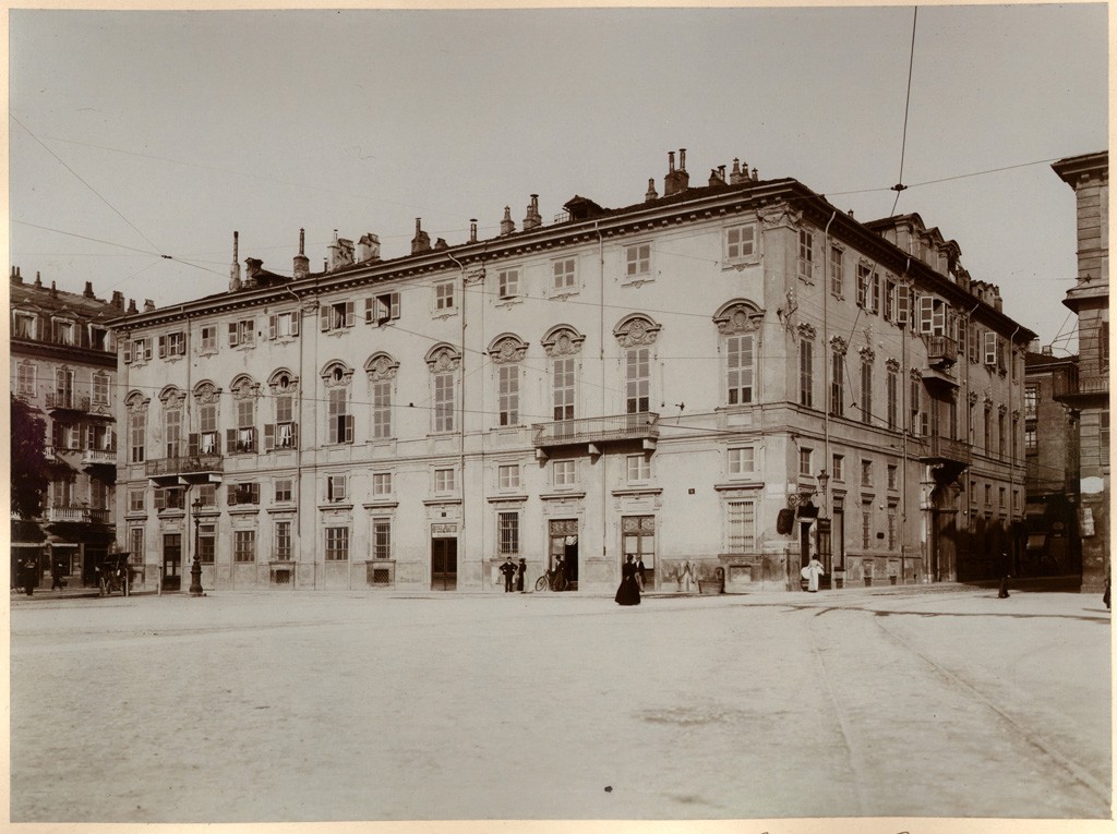 Palazzo Coardi di Carpeneto @ Piazza Carlina (Carlo Emanuele II)