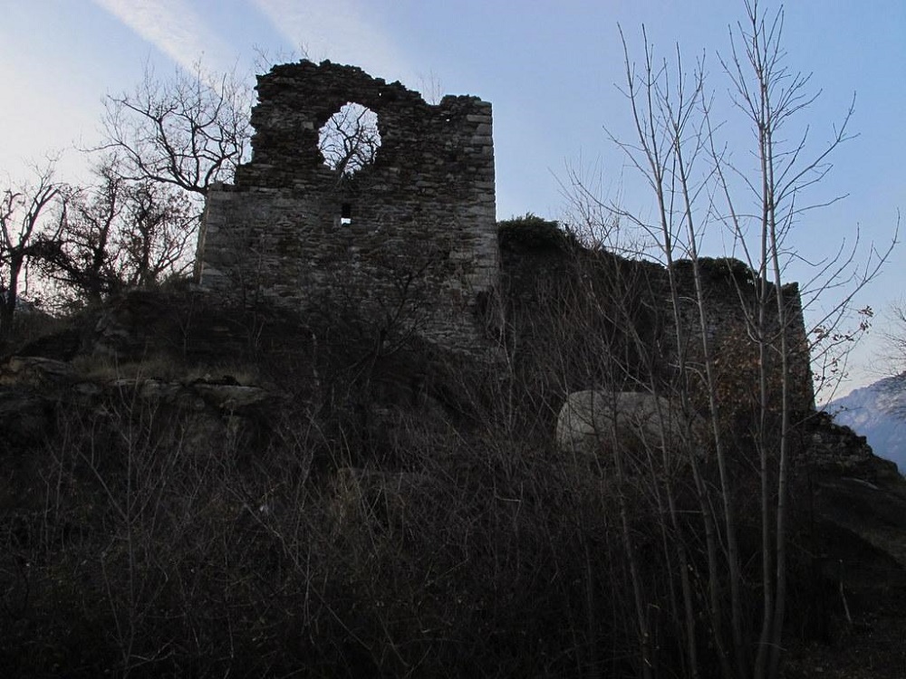 Il castello di Castruzzone @ Carema