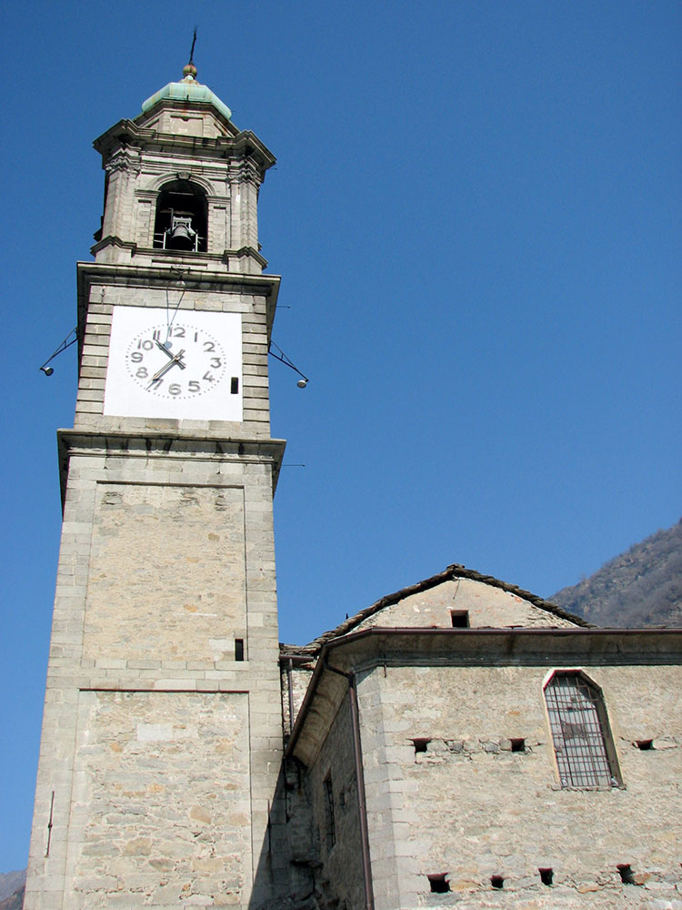 Il campanile della chiesa di San Martino @ Carema