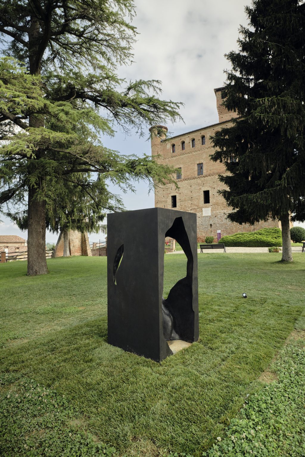 La scultura @ The presence of absence pavillon