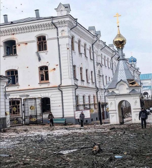 Dopo i bombardamenti 12/03/2022 @ Monastero di Svjatohirs'k / Свято-Успенська Святогірська лавра
