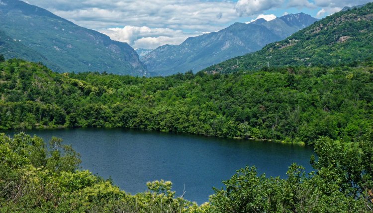 Lago Nero @ I cinque laghi della Serra d'Ivrea