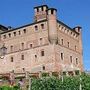 Paesaggi Vitivinicoli - Castello di Grinzane Cavour e Museo delle Langhe
