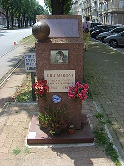 Cippo a Gigi Meroni
