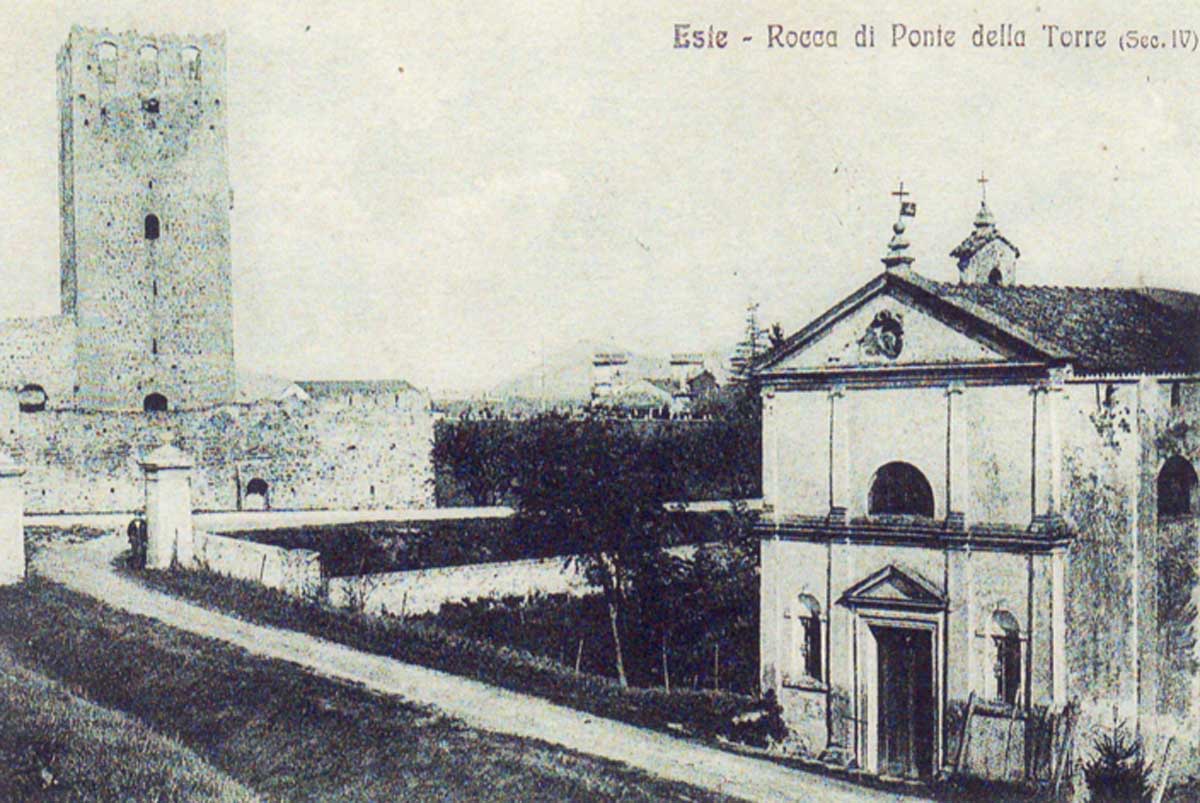 I pilastri del posto di blocco @ Rocca di Ponte della Torre