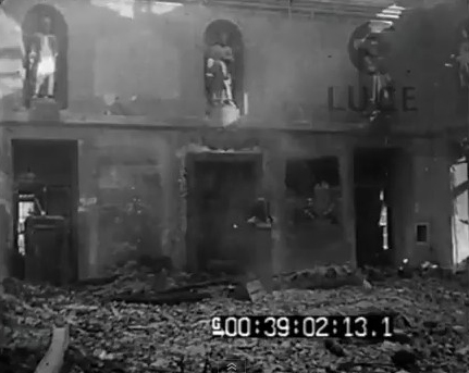 La sala delle Compere dopo i bombardamenti, 1942 @ Palazzo San Giorgio